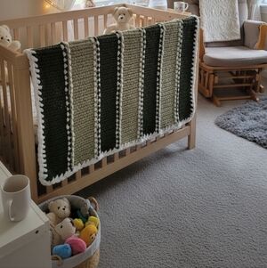 Mystic Meadows Chunky Knit Blanket